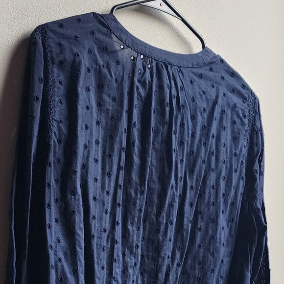 Talbots Navy Blue Eyelet Lace Button Down Shirt Size Medium - Picture 9 of 13